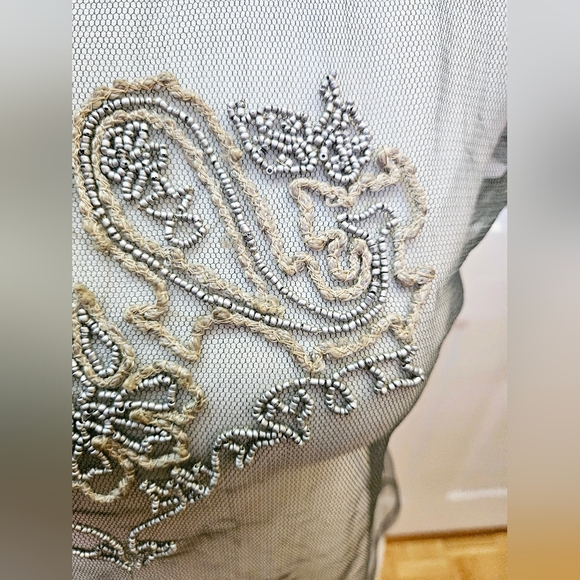 Magical Vintage NATAYA Gray Mesh Beaded Crop Blouse Top S - Picture 7 of 8